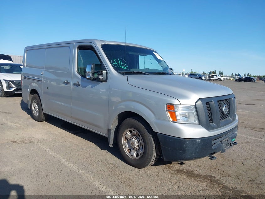 2016 NISSAN NV CARGO NV2500 HD SV V8