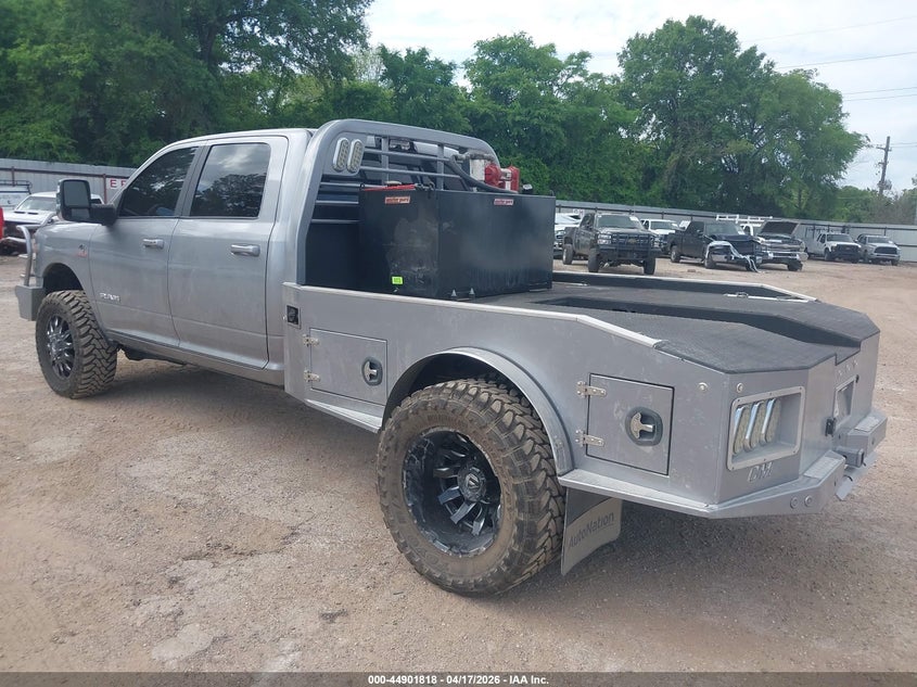 2023 Ram 3500 Ram Laramie 4X4 8' Box silver Lot 111044901818 Vin 3C63RRJL0PG512984