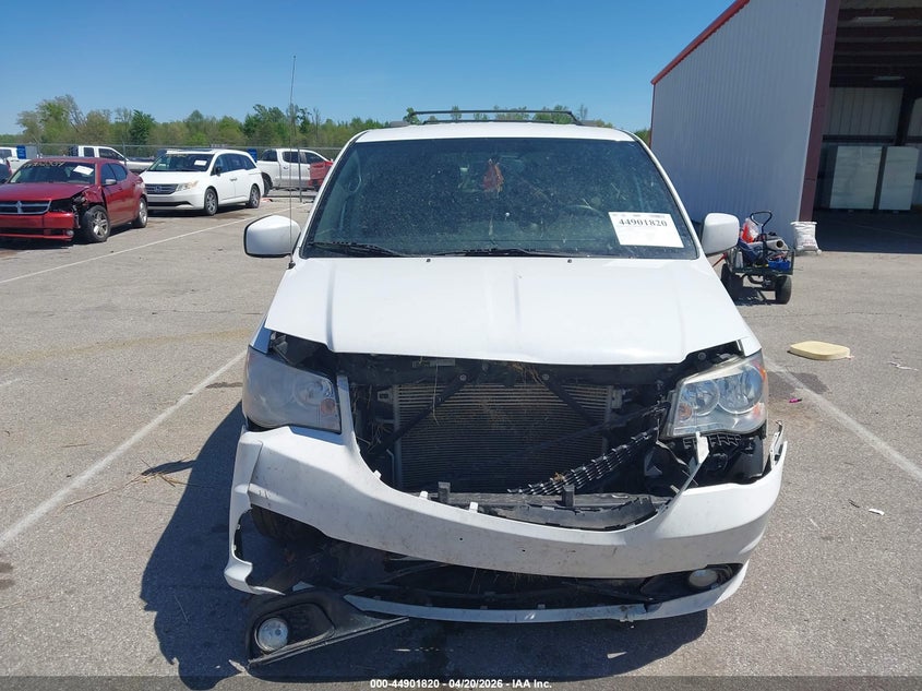 2017 DODGE GRAND CARAVAN SXT · Фото 12
