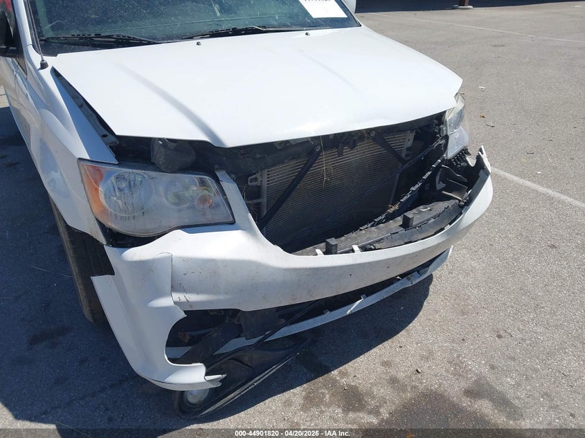 2017 DODGE GRAND CARAVAN SXT · Фото 6
