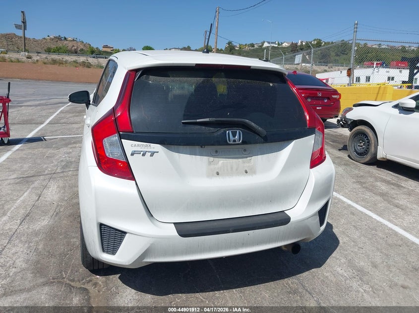 2017 Honda Fit Lx VIN: 3HGGK5G58HM712953 Lot: 44901912