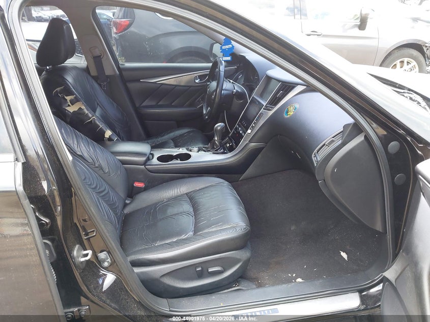 2015 Infiniti Q50 Premium