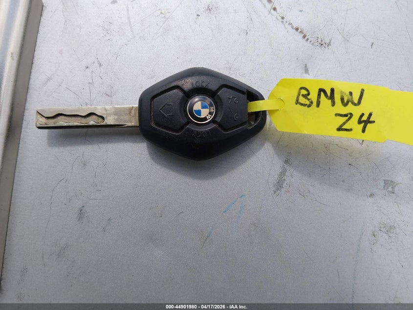 2004 BMW Z4 2.5I VIN: 4USBT33514LS52976 Lot: 44901980