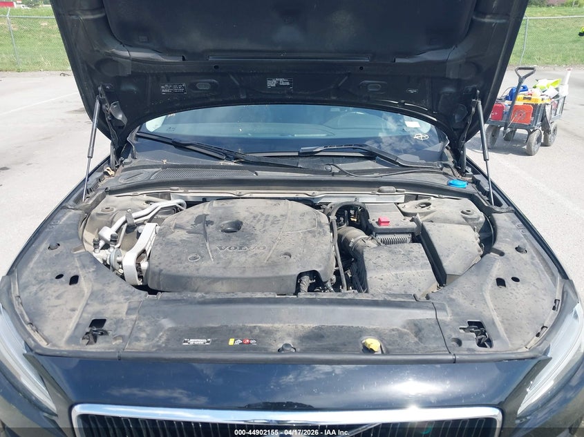 2018 Volvo S90 T5 Momentum VIN: LVY982AK5JP038255 Lot: 44902155