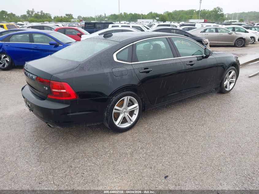 Vin: lvy982ak5jp038255, lot: 45399519, volvo s90 t5 momentum 20184
