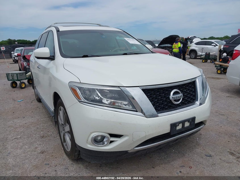 NISSAN PATHFINDER 2015. Lot# 44902192. VIN 5N1AR2MM7FC710308. Photo 1