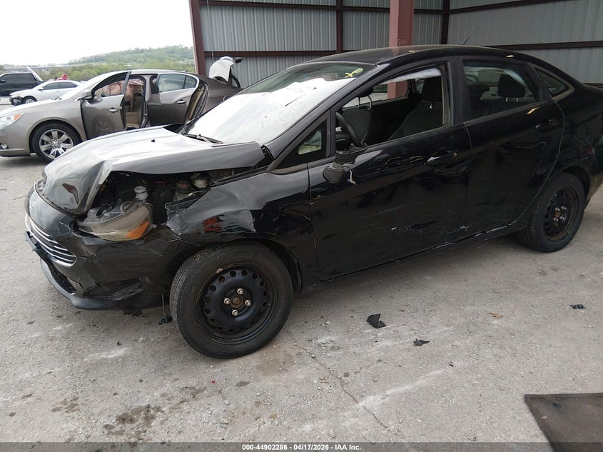Vin: 3fadp4aj7hm117262, lot: 45399650, ford fiesta s 20172