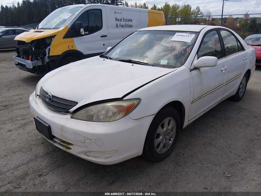 2004 Toyota Camry Le