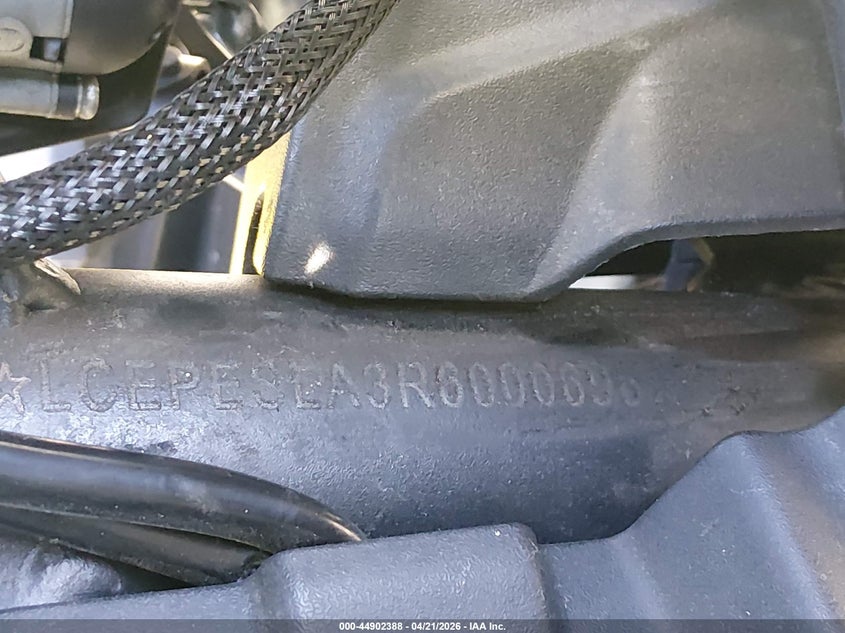 VIN: LCEPESLA3R6000696 2024 CF MOTO 450SS
