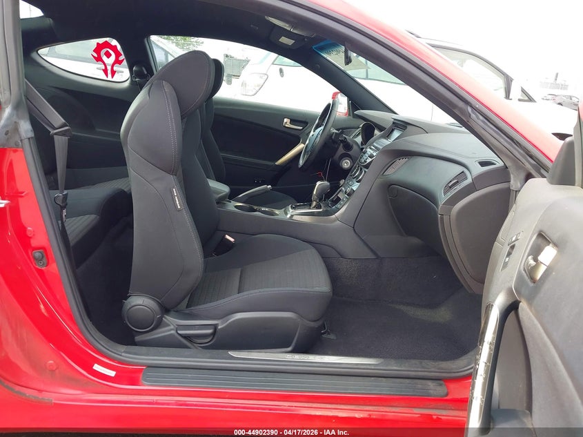 2013 Hyundai Genesis 2.0T