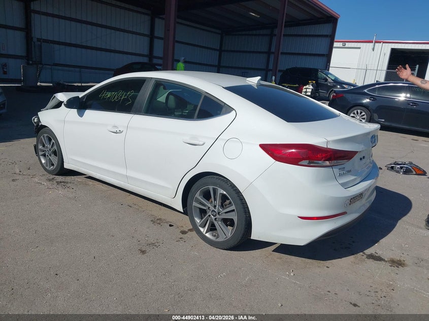 2018 HYUNDAI ELANTRA auction photo 3