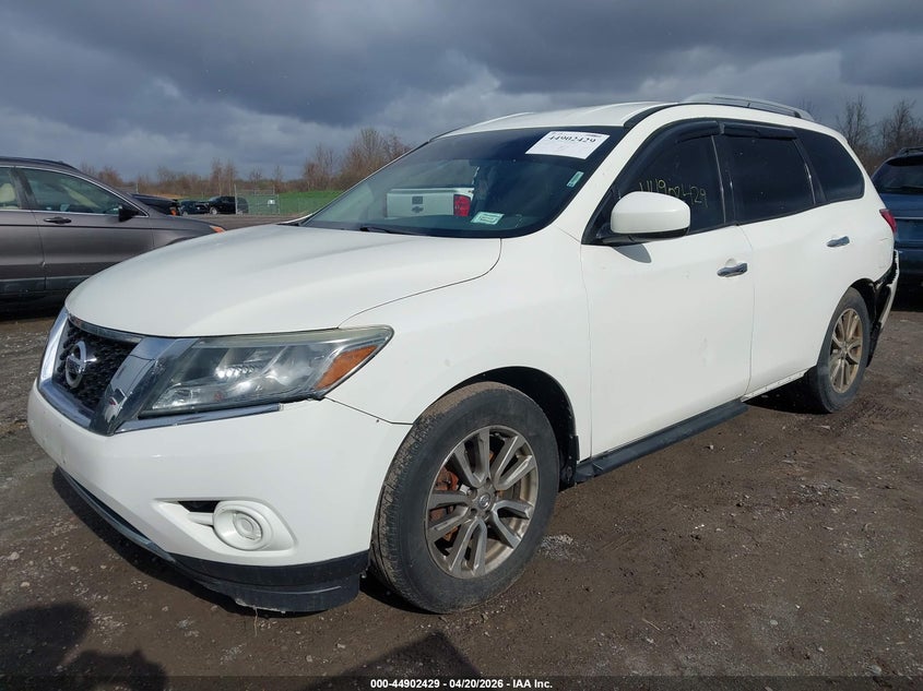 2014 Nissan Pathfinder Sv