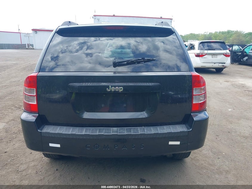 2010 Jeep Compass Sport VIN: 1J4NT4FB3AD622691 Lot: 44902473