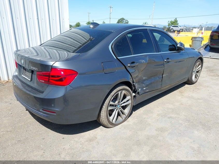 2017 BMW 330I auction photo 4