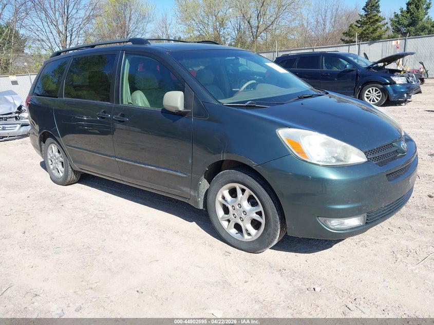 2005 Toyota Sienna Xle