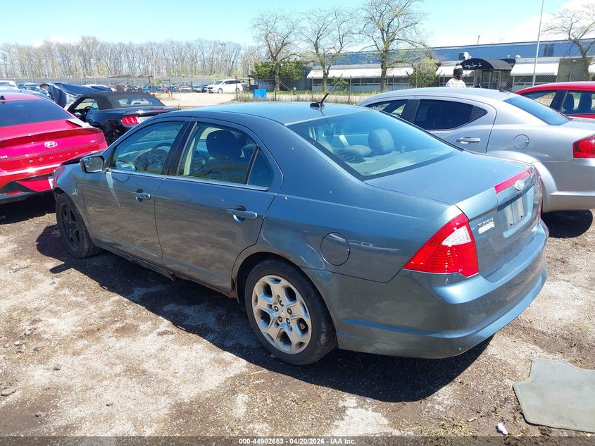 Vin: 3fahp0haxbr104998, lot: 45400017, ford fusion se 20113