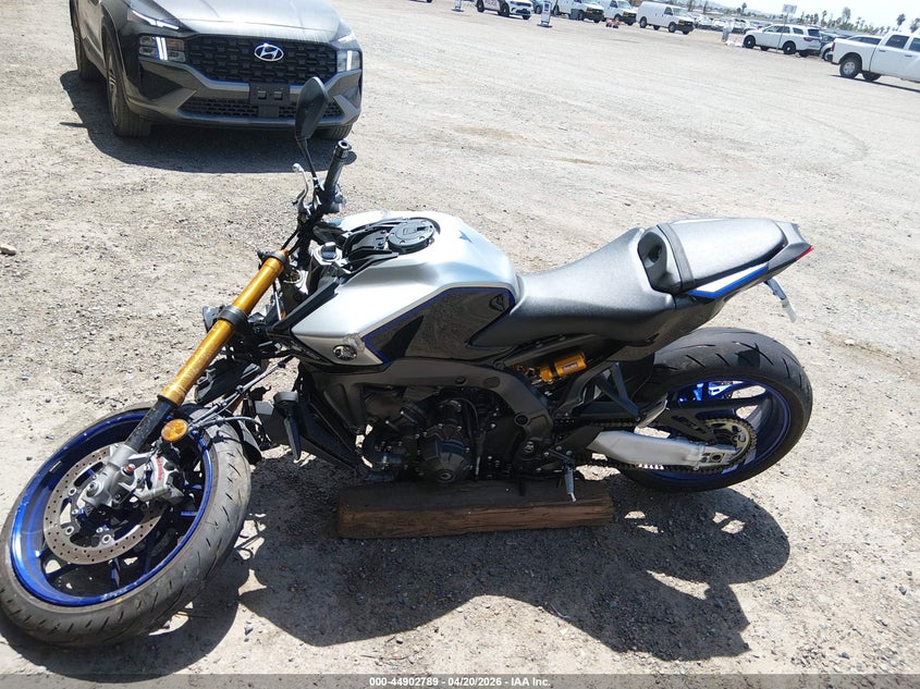 2025 Yamaha Mt09 Sp VIN: JYARN95Y0SA000648 Lot: 44902789