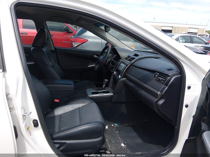 2012 TOYOTA CAMRY auction photo 5