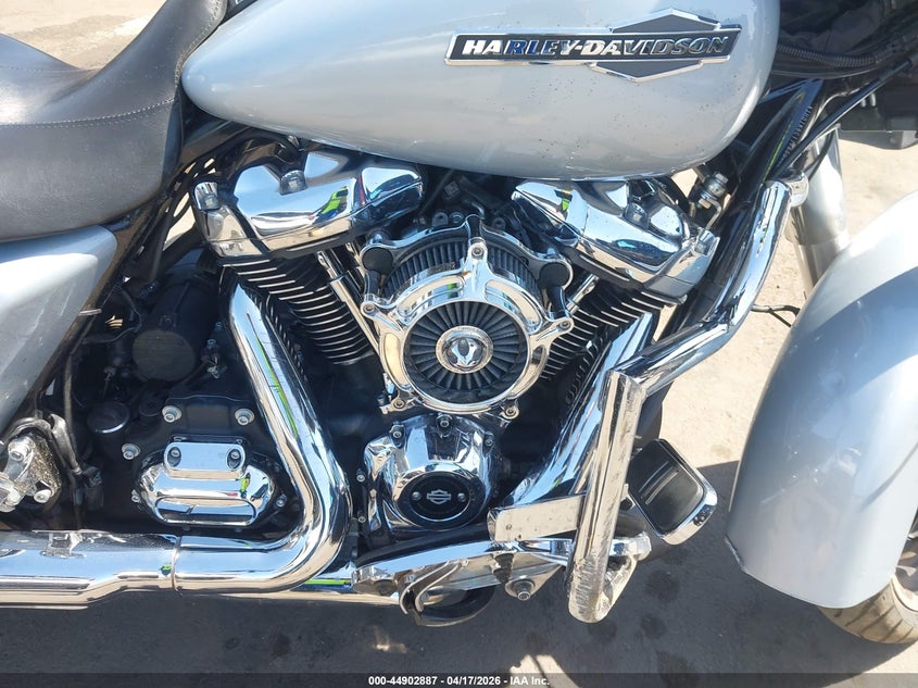 2023 Harley-Davidson Flhx VIN: 1HD1KBC17PB607489 Lot: 44902887