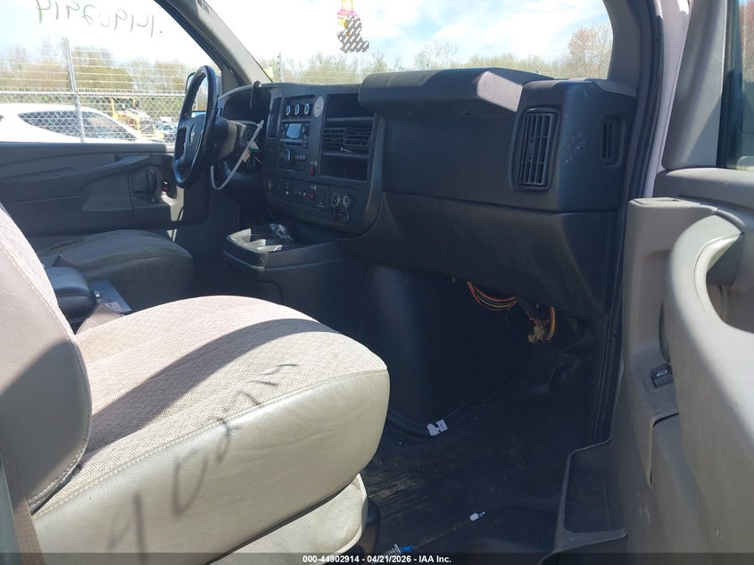 2015 Chevrolet Express 2500 Work Van