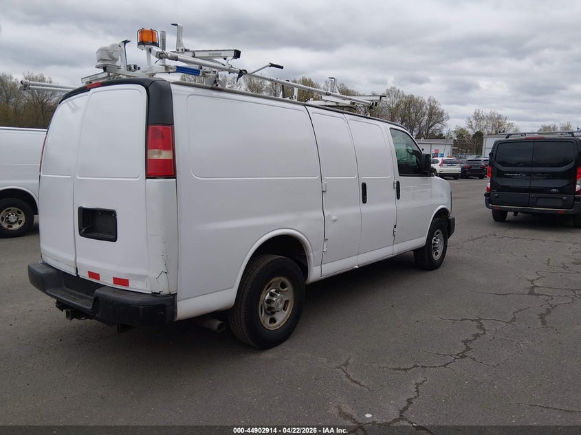 2015 Chevrolet Express 2500 Work Van