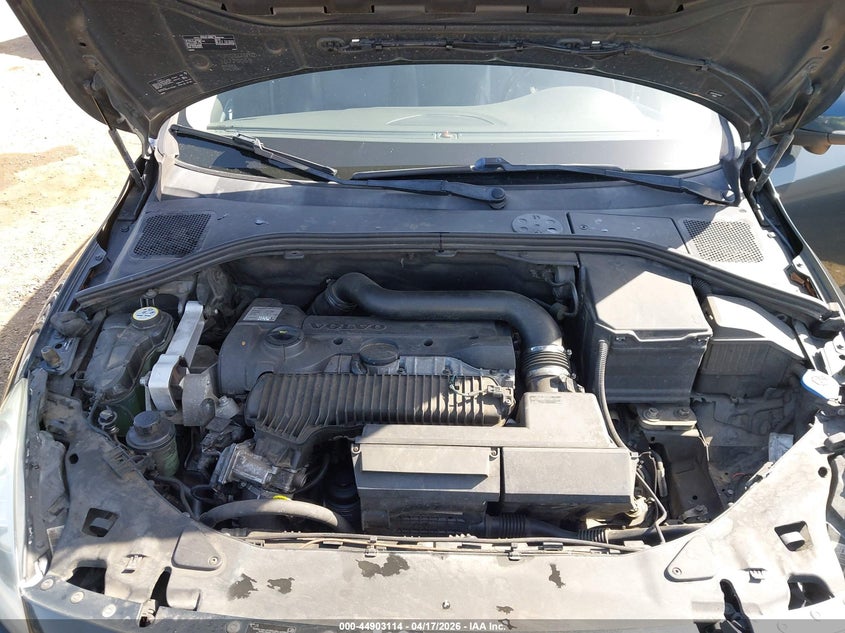 2013 Volvo S60 T5 Platinum VIN: YV1612FS8D2183809 Lot: 44903114