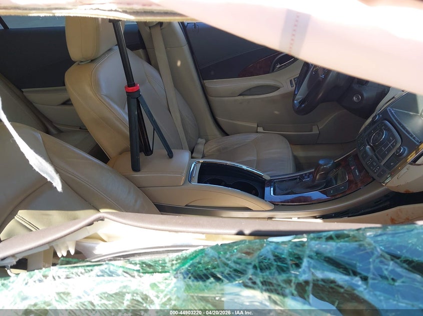 2011 BUICK LACROSSE auction photo 5