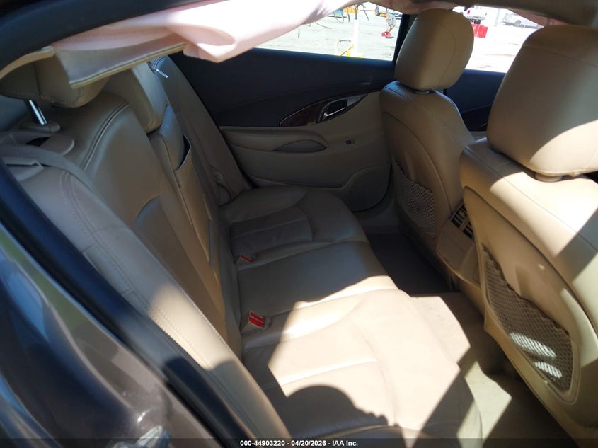 2011 BUICK LACROSSE auction photo 8