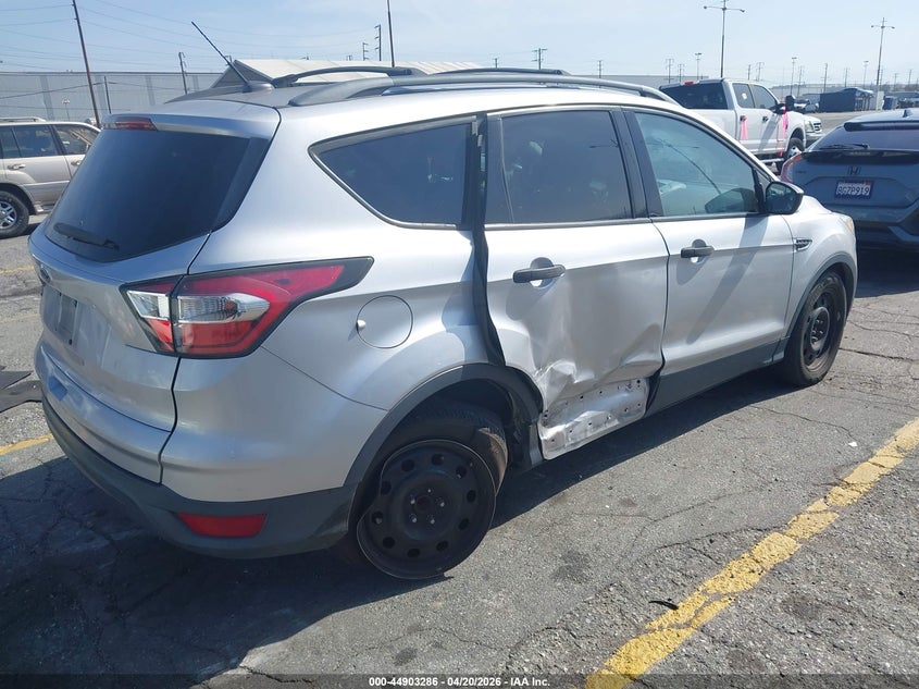 2017 FORD ESCAPE auction photo 4