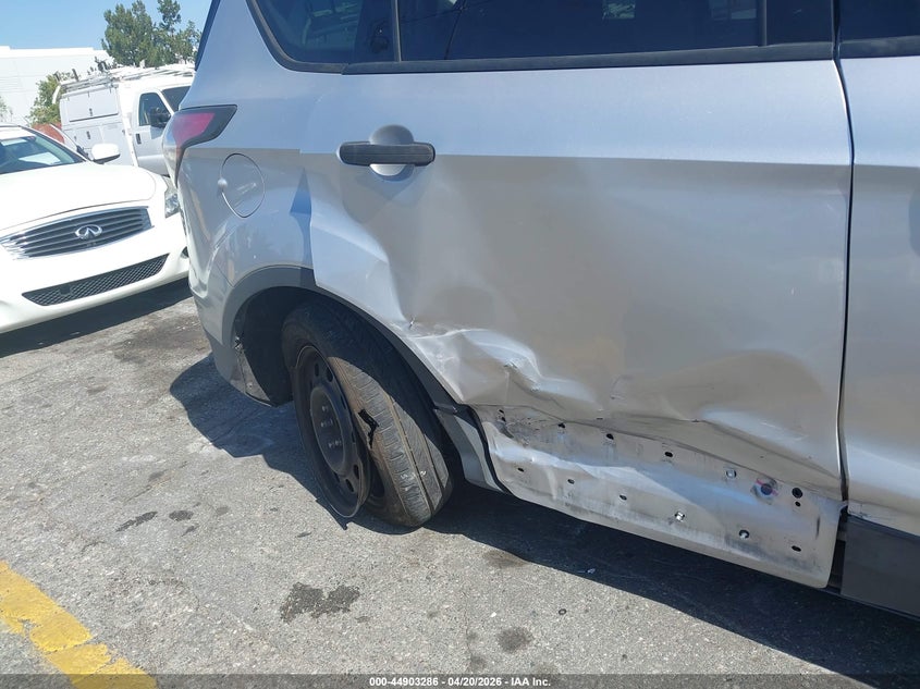 2017 FORD ESCAPE auction photo 6