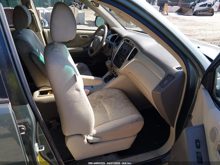 2004 Toyota Highlander V6