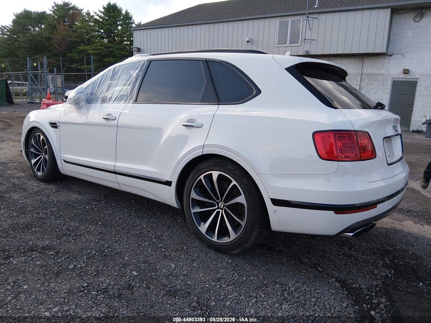 Vin: sjaam2zv0kc026846, lot: 45400757, bentley bentayga v8 20193
