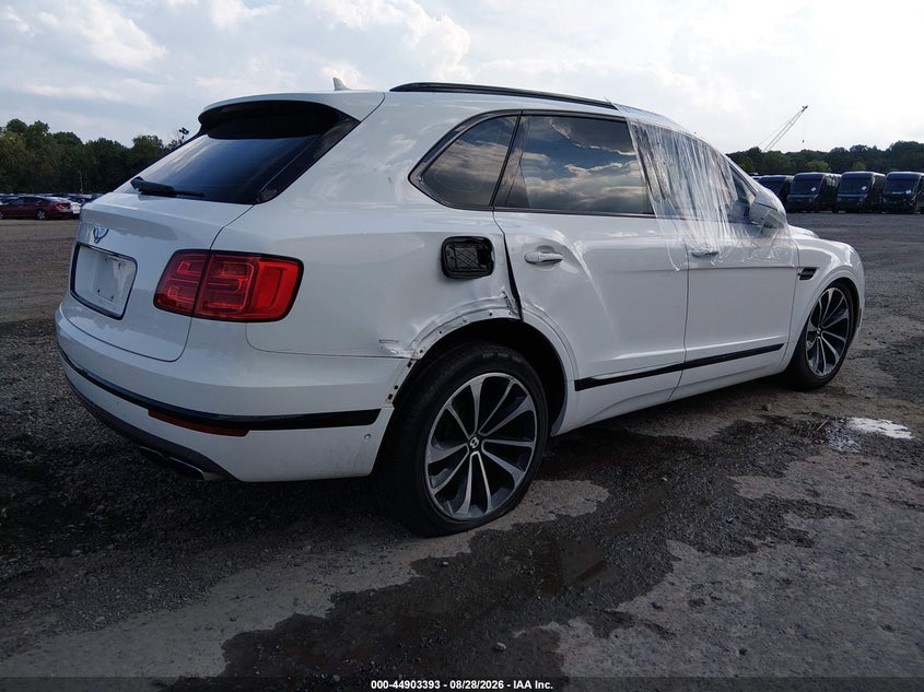 Vin: sjaam2zv0kc026846, lot: 45400757, bentley bentayga v8 20194