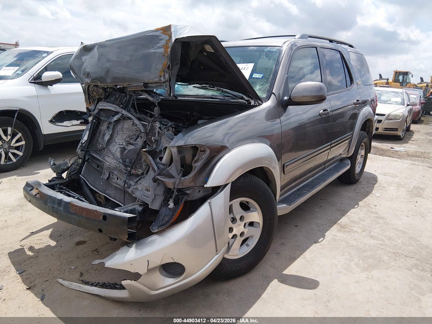 2003 TOYOTA SEQUOIA auction photo 2