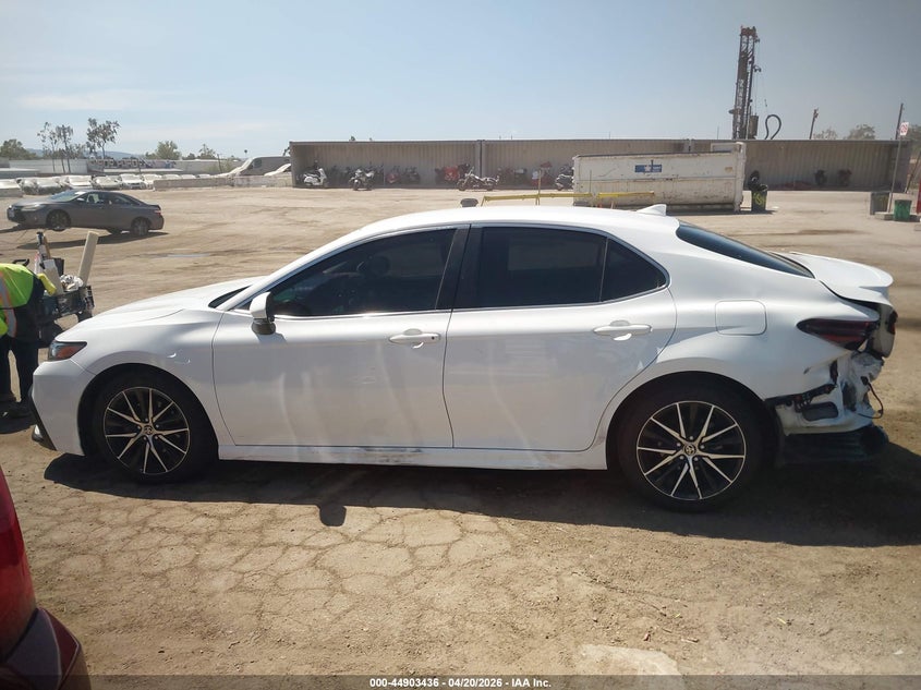 AtlanticExpress - Toyota Camry