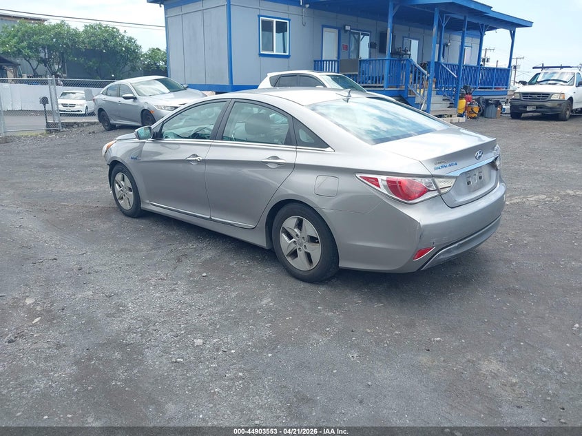 2012 Hyundai Sonata 2.4 Hybrid silver Lot 111044903553 Vin KMHEC4A41CA025828