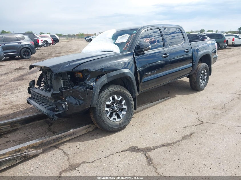 Vin: 3tmcz5an3nm498595, lot: 45400939, toyota tacoma 4wd trd off road 20222