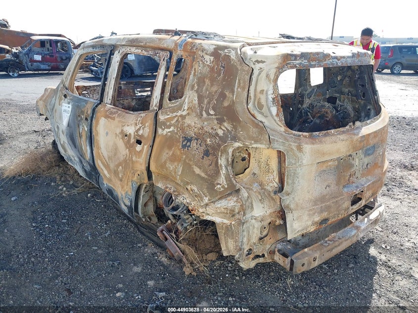2022 JEEP RENEGADE auction photo 3