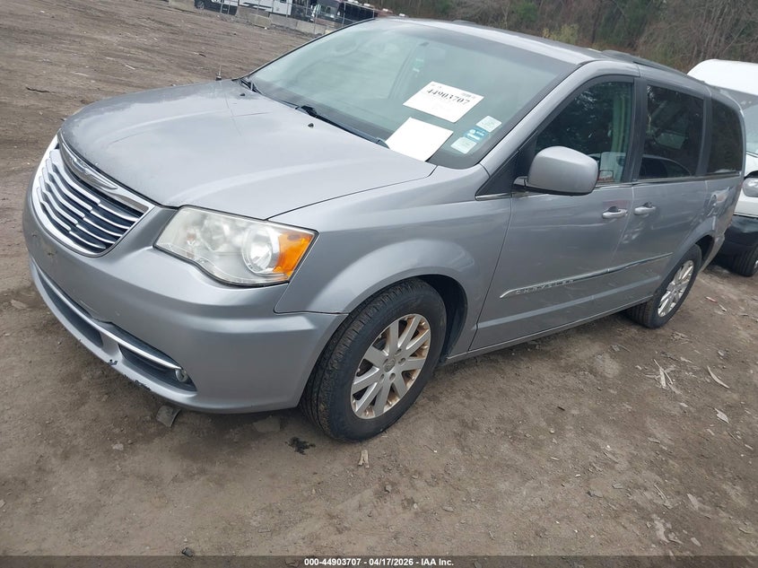 2013 Chrysler Town & Country Touring