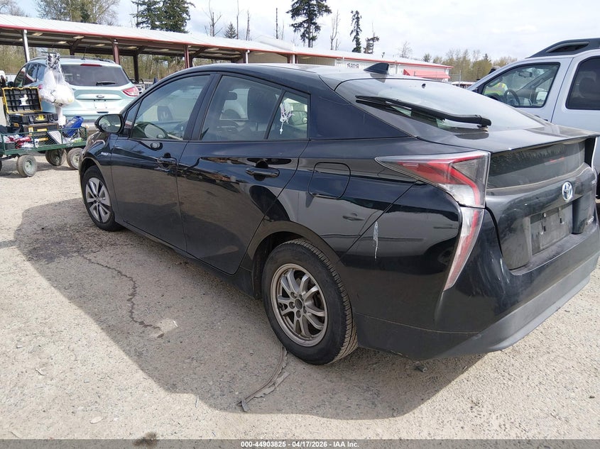 2016 Toyota Prius Three