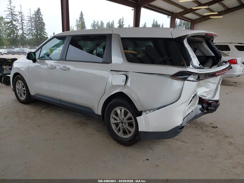Vin: kndnb4h3xp6215804, lot: 45401205, kia carnival mpv lx 20233