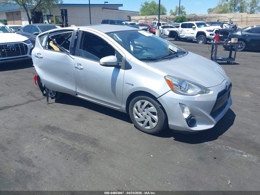 2015 TOYOTA PRIUS C TWO