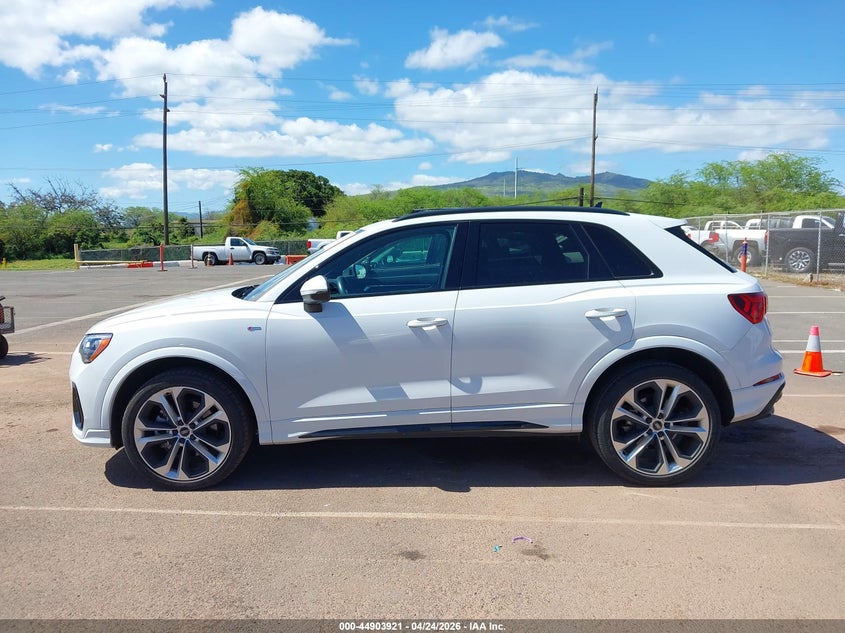 2021 Audi Q3 Premium 45 Tfsi S Line Quattro Tiptronic VIN: WA1DECF31M1084247 Lot: 44903921