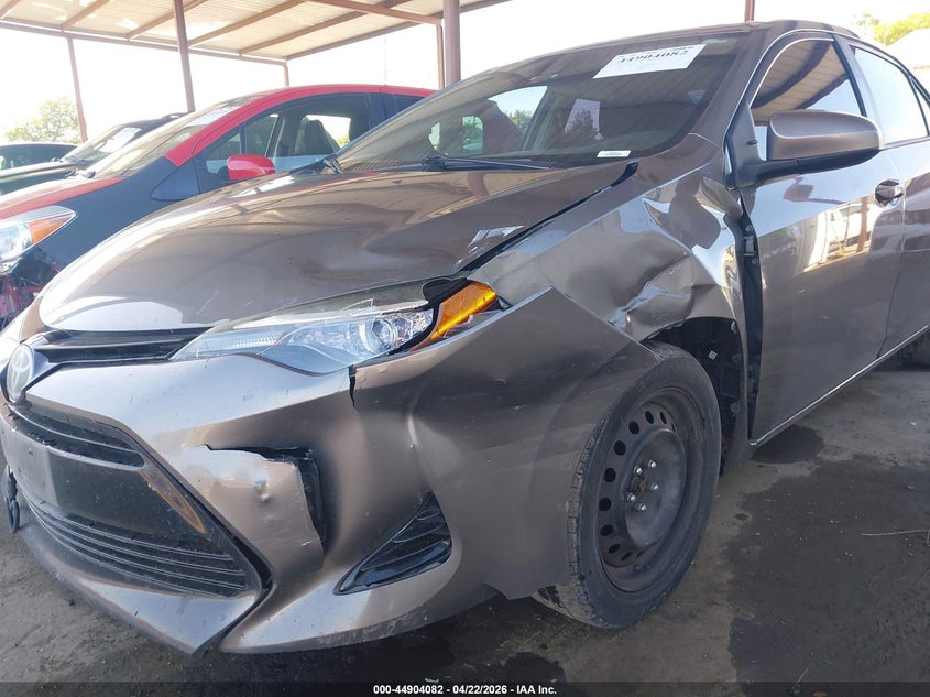 2017 TOYOTA COROLLA auction photo 6