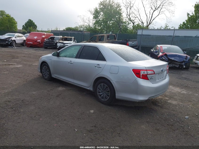 2014 Toyota Camry Hybrid Le