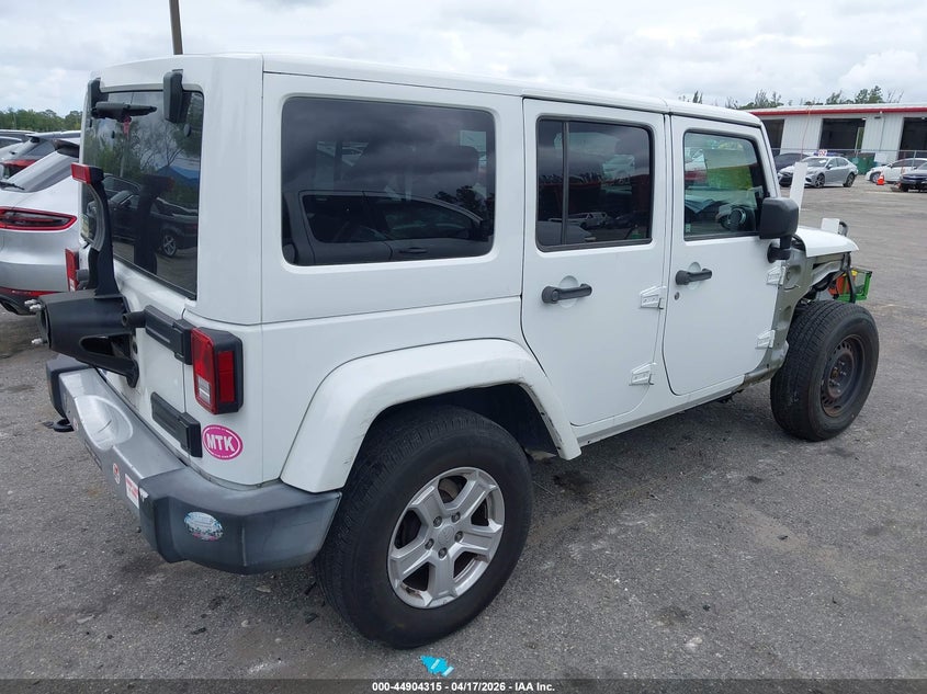 2015 Jeep Wrangler Unlimited Sahara