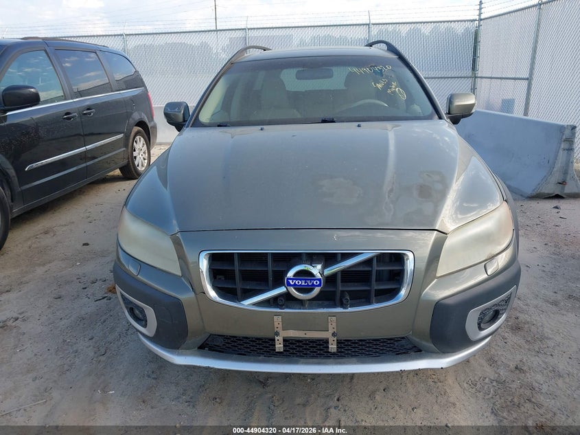 2011 Volvo Xc70 3.2 VIN: YV4940BZ4B1095650 Lot: 44904320