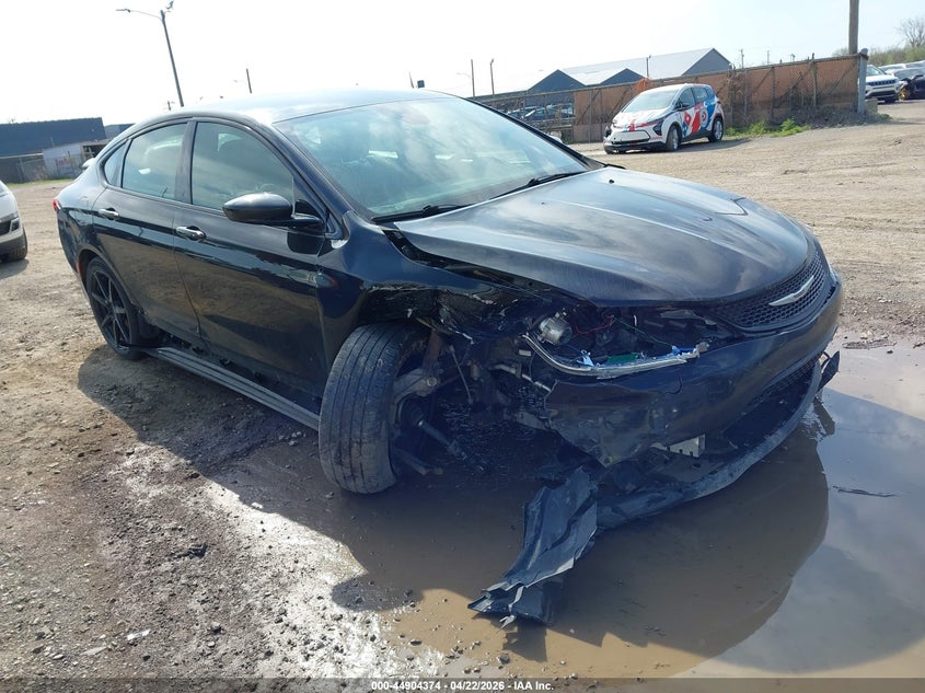 2015 Chrysler 200
