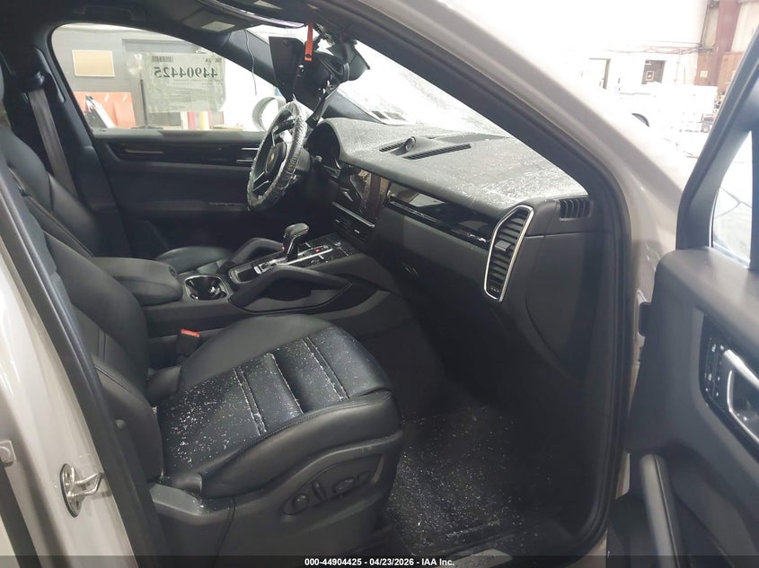 2023 PORSCHE CAYENNE COUPE auction photo 5