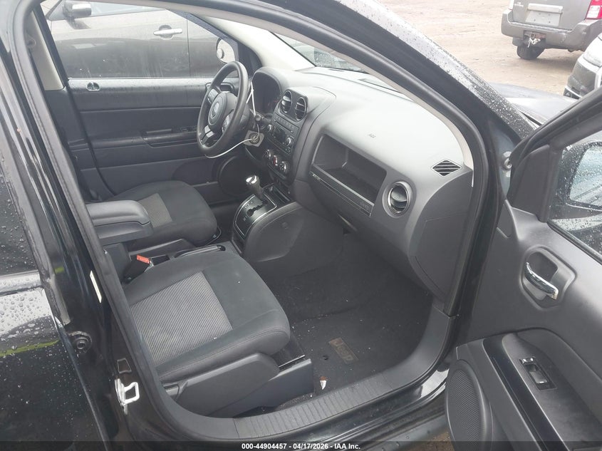 2012 Jeep Compass Sport